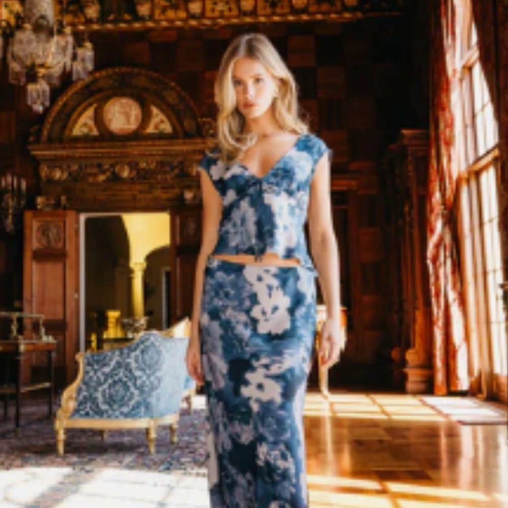Skatie Blue Floral Skirt Set